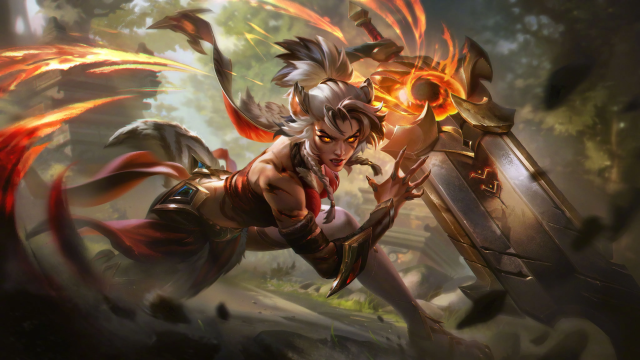 Sivir i sin Primal Ambush-hud svinger med sverdet mens striper av rød flamme passerer henne i League of Legends.